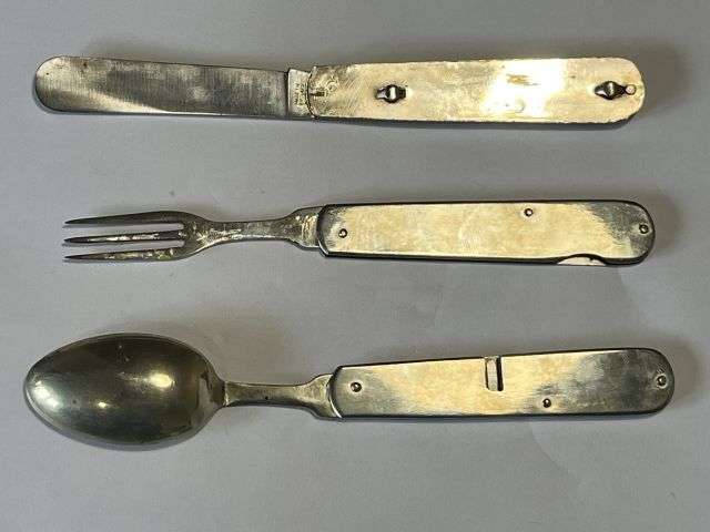 17) Original Near Mint WW1 Pattern Officers Private Purchase Folding Cutlery Set Made 1920s — image 8
