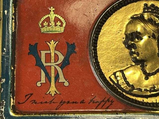 19) Very Nice Original Boer War Christmas Tin South Africa 1900 — image 9