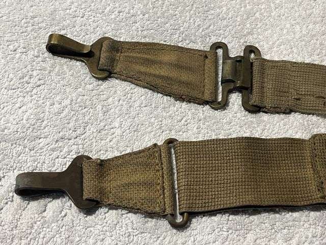 2) Excellent Original WW2 British Respirator Haversack Waist belt — image 6