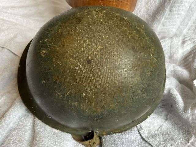 90) Good Original 1st Gulf War Iraqi Helmet Battlefield Pick Up — image 3