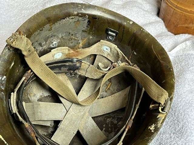 90) Good Original 1st Gulf War Iraqi Helmet Battlefield Pick Up — image 9