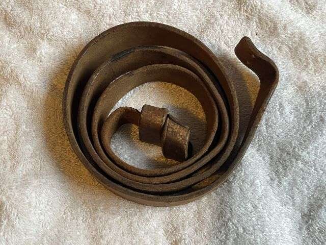 100) Excellent Used Original 1914 Pattern Leather Rifle Sling. — image 2