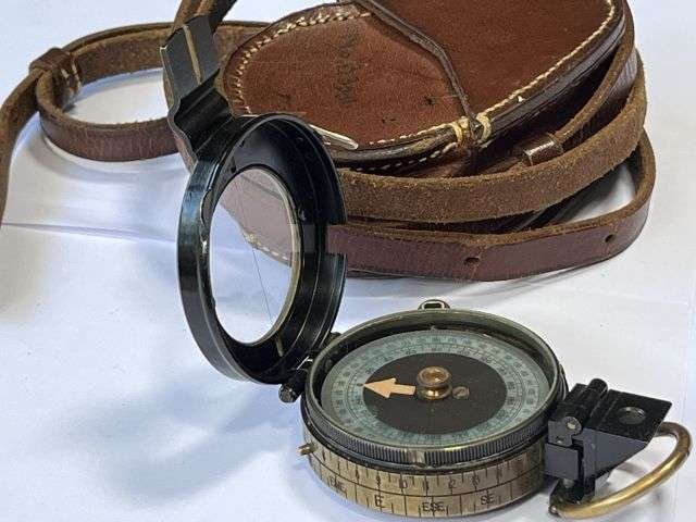 115) Lovely Original Pre WW2 British Officers Verner's Pattern MK XI Compass & Case Dated 1936 — image 10