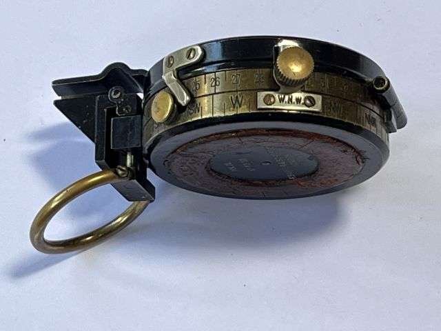 115) Lovely Original Pre WW2 British Officers Verner's Pattern MK XI Compass & Case Dated 1936 — image 5