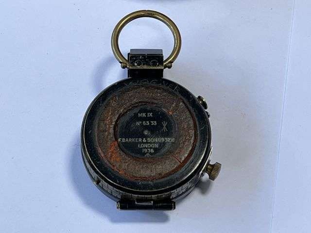 115) Lovely Original Pre WW2 British Officers Verner's Pattern MK XI Compass & Case Dated 1936 — image 7