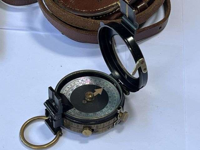 115) Lovely Original Pre WW2 British Officers Verner's Pattern MK XI Compass & Case Dated 1936 — image 9