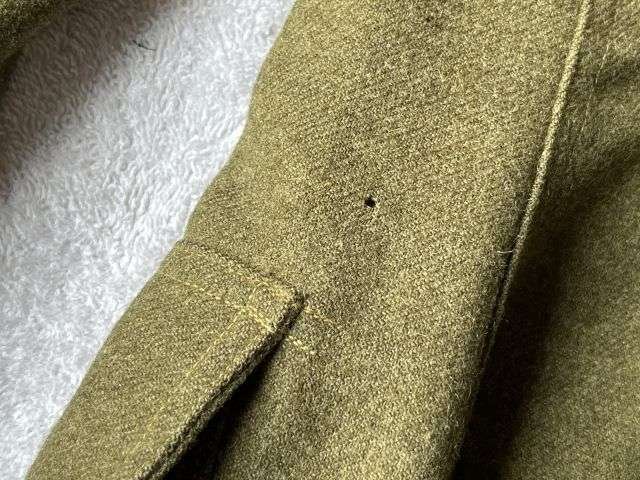 48) Lovely Original WW1 US Army Issue Medics Tunic Dated 1918 — image 2