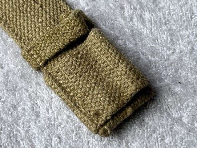 45) Mint Original WW2 Indian Made British Army Khaki Bayonet Frog Col 1944 — image 4