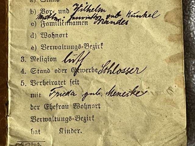 28) Tatty Well Used Original WW1 German Army Soldbuch 1914 — image 11