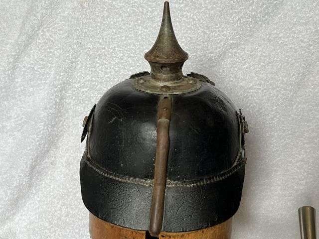 18) Lovely Original WW1 Imperial German Army Infantry Mans Leather Pickelhaube — image 12