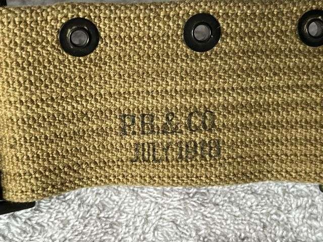 7) Mint Unissued WW1 US Army BAR Mag Pouch Belt With Butt Cup Dated 1918 — image 3