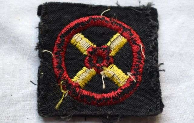 66) Original WW2 Era Woven British Western Command Cloth Badge — image 2