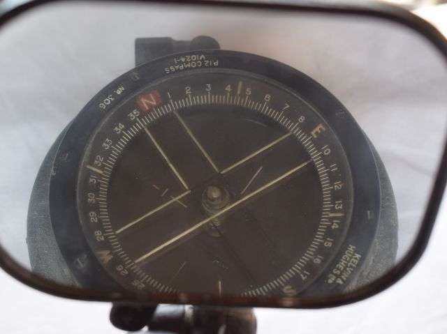 81) Excellent Original WW2 Era RAF Aircraft Type P12 Compass & Mirror — image 14