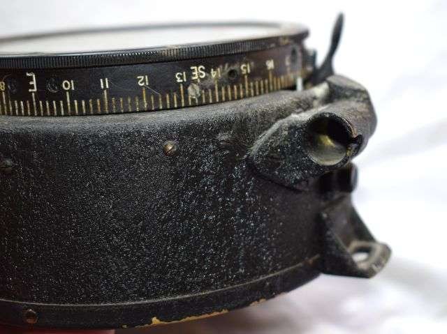 81) Excellent Original WW2 Era RAF Aircraft Type P12 Compass & Mirror — image 3