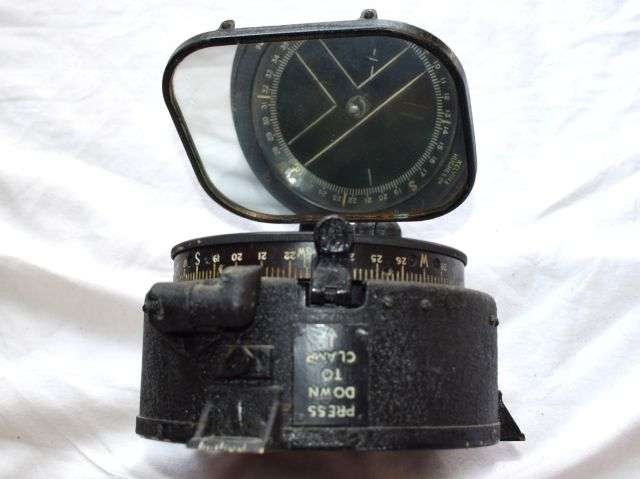 81) Excellent Original WW2 Era RAF Aircraft Type P12 Compass & Mirror — image 9