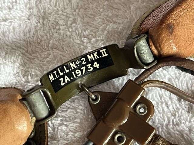 94) Excellent Original WW2 British Army Wireless Set Headset With Throat Mics, Lead & Plug — image 6