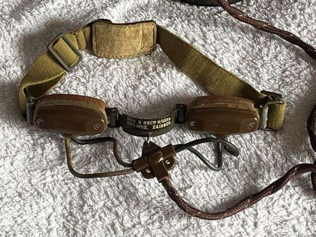 94) Excellent Original WW2 British Army Wireless Set Headset With Throat Mics, Lead & Plug — image 9