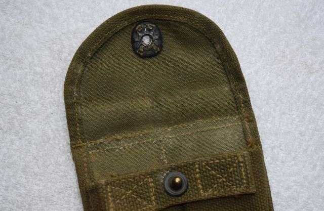 42) Excellent Clean US Army Twin Mag Pouch Fits M1 Carbine Stock. 1943 — image 3