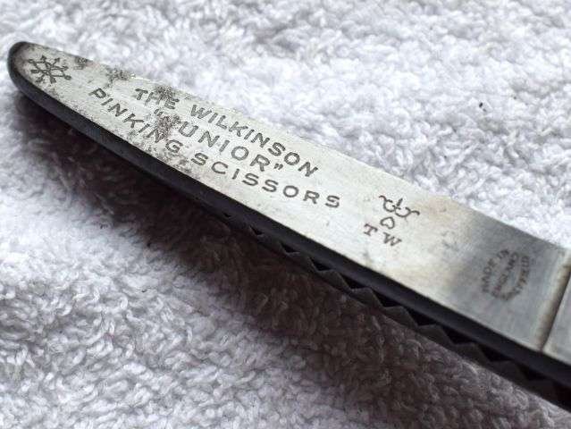 34) Lovely Original WW2 British Army Issue Wilkinson Junior Pinking Shears Dates 1942 — image 10