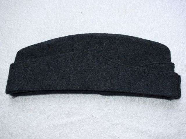 21) Excellent Original WW2 RAF Issue FS Side Cap & Bakelite Badge 1944 — image 6