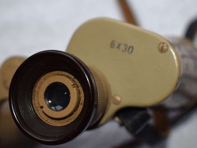 23) Nice Original Late WW2 German 6X30 Dienstglas & Case 1944 — image 8