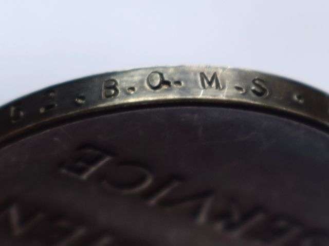 3) Excellent WW2 British Court Mounted Medal Group Defence Medal, War Medal & TEM With Miniatures — image 7