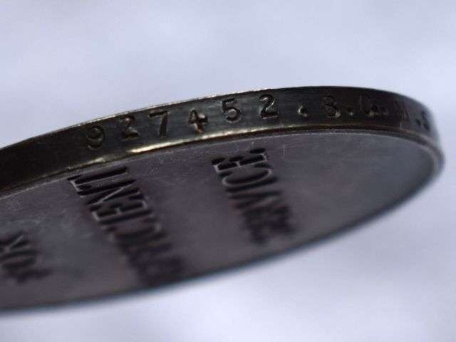 3) Excellent WW2 British Court Mounted Medal Group Defence Medal, War Medal & TEM With Miniatures — image 8