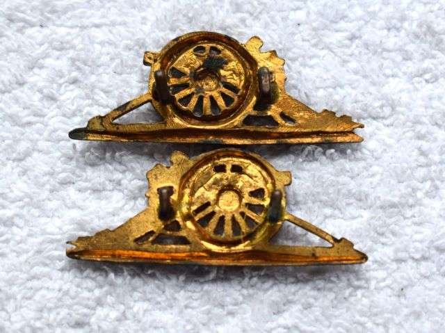 7) Good Original WW1 WW2 Royal Artillery Regimental Sgt NCO Brass Cannon Sleeve Badge Pair — image 3