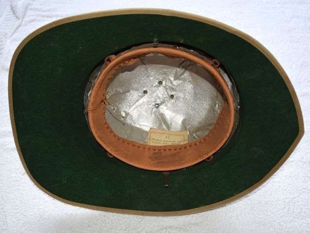 64) Lovely Original WW2 British Military Issue Pith Helmet Dated 1942 — image 9