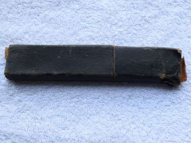 39) Nice Original WW2 German Cut-Throat Razor Captured By British Soldier — image 7