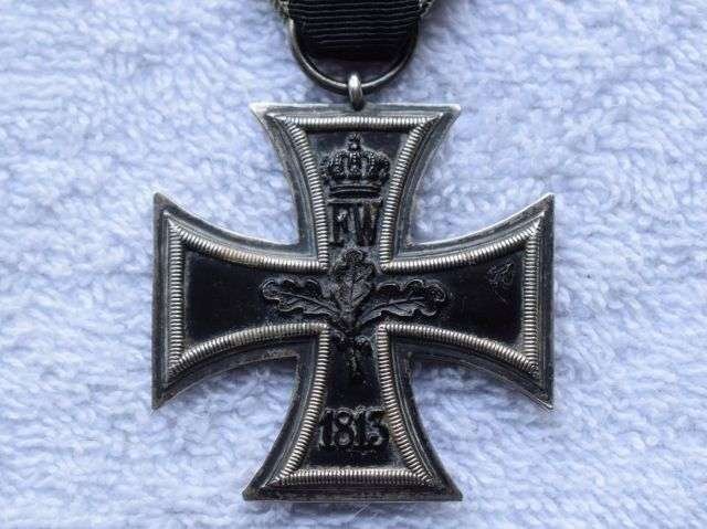 40) Nice Original WW1 German Army 2nd Class Iron Cross Maker Marked — image 5