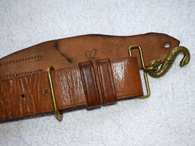 97) Nice Original WW1 Pattern Canadian Leather Snake Belt Ottawa 1929 — image 3