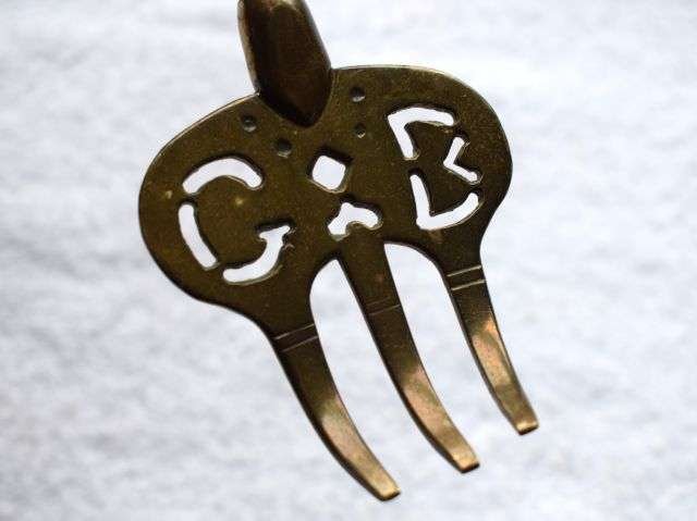 50) Very Nice WW1 WW2 Toasting Fork With The Kings Own Scottish Borderers Badge — image 6