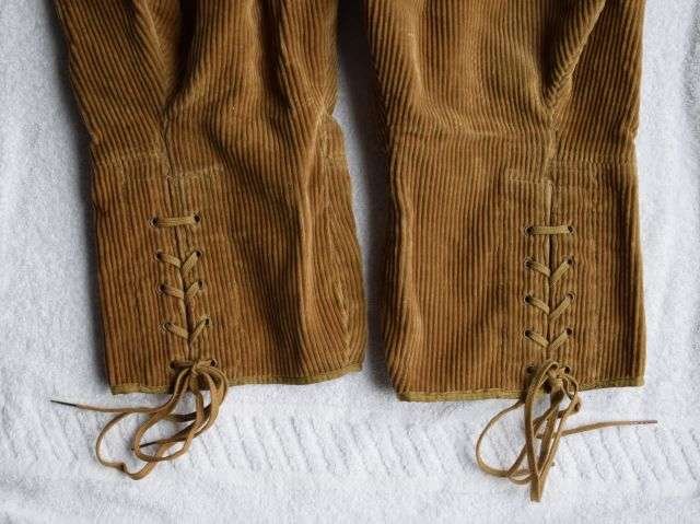 52) Good Original WW2 Pat Woman's Land Army Issue Breeches Dated 1947 — image 4