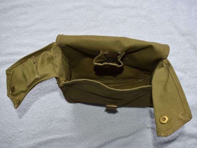 33) Excellent Clean Original WW2 RAF First Aid Outfit Aircraft AM 1943 — image 3