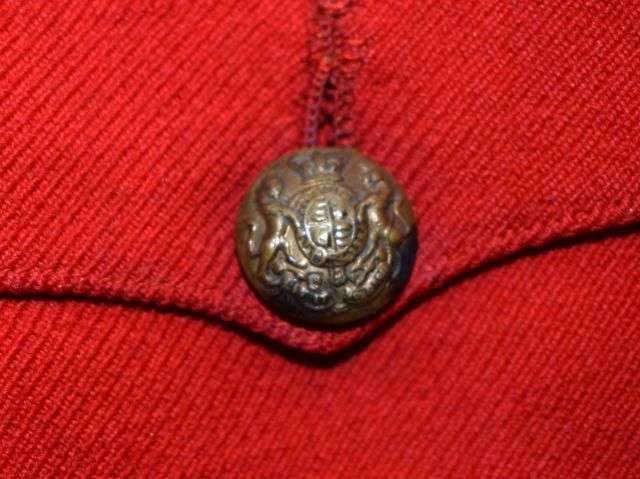 104) Lovely Original Victorian Military Red Tunic With White Collar, Epaulettes & Cuffs — image 16