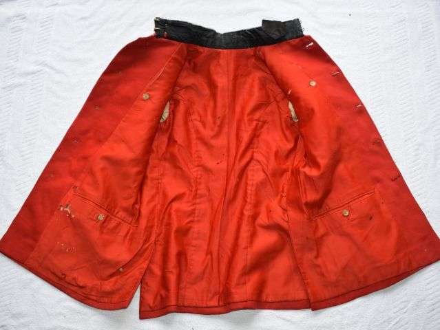 104) Lovely Original Victorian Military Red Tunic With White Collar, Epaulettes & Cuffs — image 9