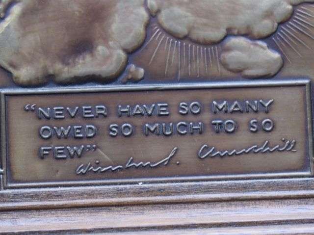 108) Nice Original WW2 RAF Battle of Britain Commerative Wall Plaque Spitfire With Churchill Quote 1941 — image 5