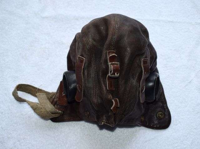 1) Excellent Original WW2 RAF 2nd Pattern C-Type Flying Helmet — image 11
