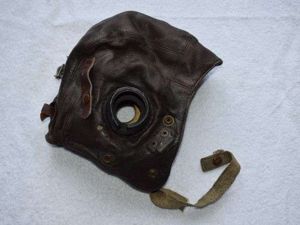 1) Excellent Original WW2 RAF 2nd Pattern C-Type Flying Helmet