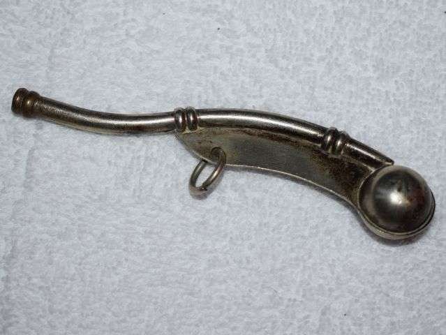 14) Excellent Original WW1 WW2 Royal Navy Bosuns Whistle in Nice Condition — image 4