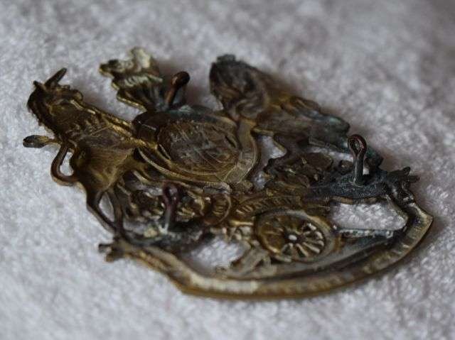 44) Very Nice 100% Original Large Victorian Royal Artillery Helmet Plate, Helmet Badge — image 2