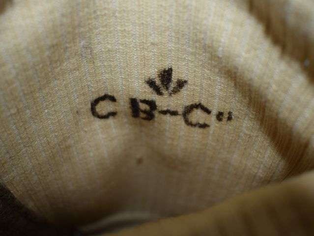 26) Original WW2 British Airborne, SOE, Para Issue Knee Pads — image 3