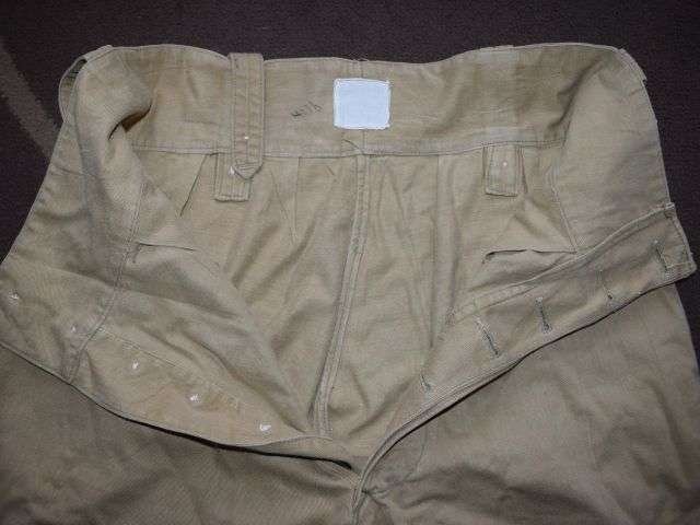 90) Good Original Unissued British Army Khaki Drill Shorts. 1950s? — image 4