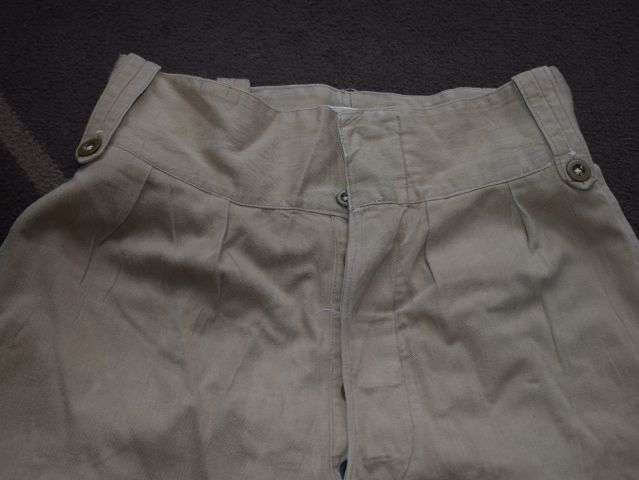 90) Good Original Unissued British Army Khaki Drill Shorts. 1950s? — image 6