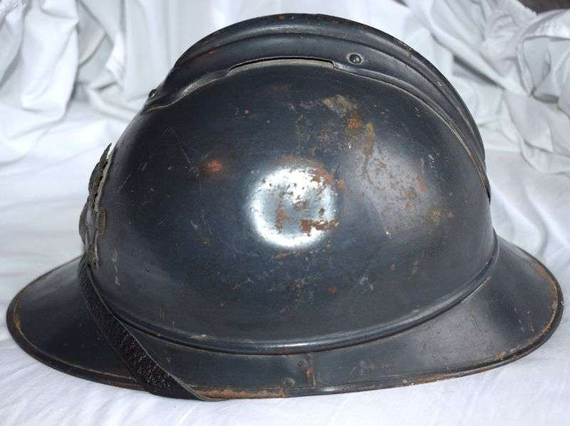56) Excellent Original WW1 French Army Adrian M15 Steel Helmet with Liner & Artillery Badge — image 9