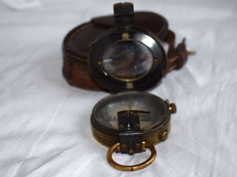 57) Excellent Early Pre WW1 British Officers Verner's Pattern VI Compass Dated 1912 & Case Dated 1913 — image 8