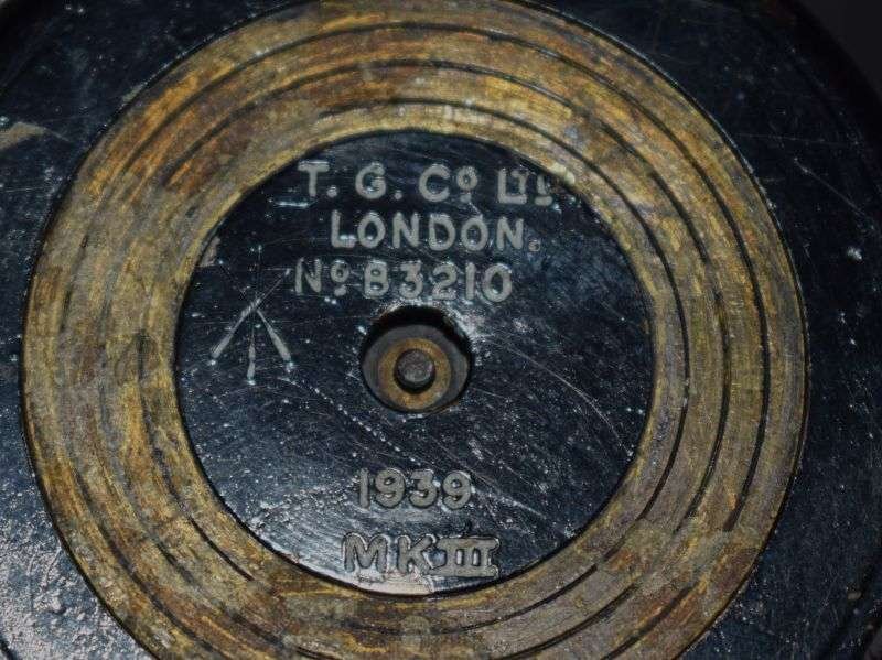 32) Nice Clean Original 1939 Dated Marching Compass in 1940 Dated Leather Case — image 3