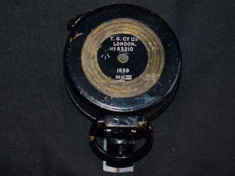 32) Nice Clean Original 1939 Dated Marching Compass in 1940 Dated Leather Case — image 4