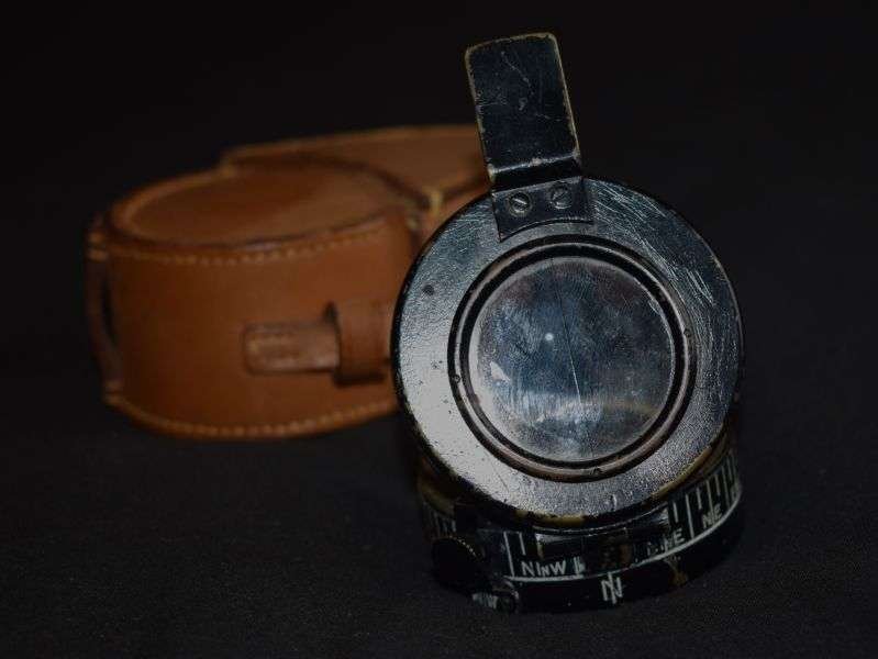 32) Nice Clean Original 1939 Dated Marching Compass in 1940 Dated Leather Case — image 7